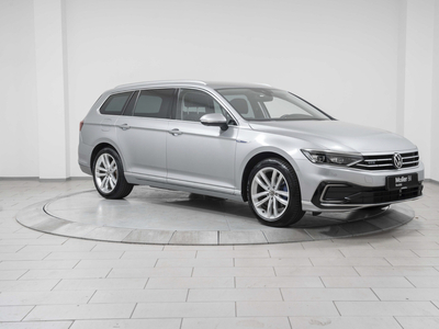 2021 Volkswagen Passat GTE 1,4 TSI 218hk - 360kam,Matrix,Skinn,Krok,P.varme,Keyless