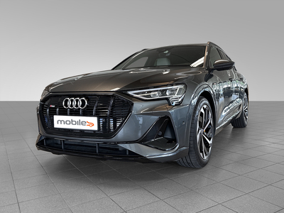 2022 Audi e-tron S-line Sport Black Edition