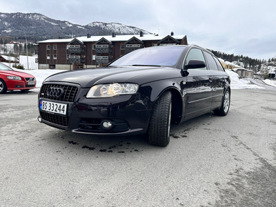 Audi A4 A4 2.0-140 D QUATTRO