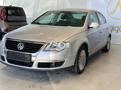 Volkswagen Passat Volkswagen PASSAT 1.6 102 HK | Comfortline