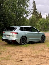 Skoda Enyaq iV80X Founders Edition