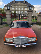 Mercedes-Benz E-Klasse 230 4 2.3-0