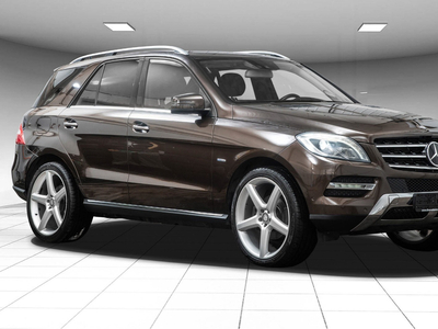 Mercedes-Benz M-Klasse ML350CDi 258HK 4M*Alle Servicer*OfroadPk/NightV/ACC/22