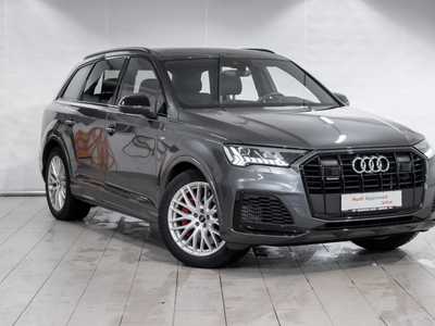 2021 Audi Q7 60 TFSI e S line quattro