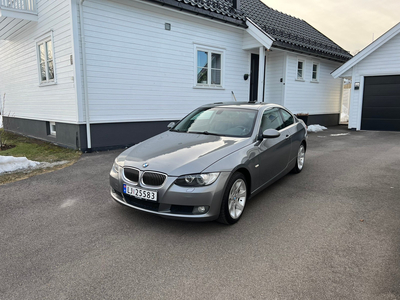 BMW 3-serie 325XI 2.5-218