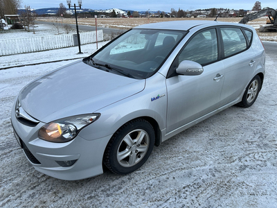 Hyundai i30 I30 1.6-90 D