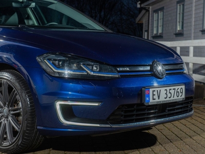 Volkswagen Golf E-GOLF 136 HK Topputstyrt