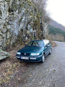 Volkswagen Passat PASSAT 1.8-90