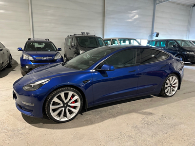 Tesla Model 3 Performance 513hk FSD|Skinn|Varmepumpe