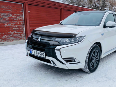 Mitsubishi Outlander OUTLANDER PHEV 2.4-135 4WD KNALLPRIS!