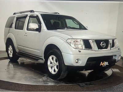 Nissan Pathfinder PATHFINDER 2.5-171 D 4X4 - Påkostet med mye nye deler