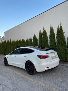 Tesla Model 3 Performance AWD Autopilot