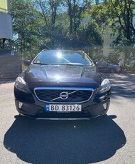 Volvo V40 Cross Country D2 114HK, 1.6l / RYGGE K / CRUISE / SKINN / +++++