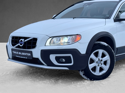 Volvo XC 70 2,4 D4 163 HK 4X4/MANUELL/NY SERVET/H.FESTE/SKINN/DAB+