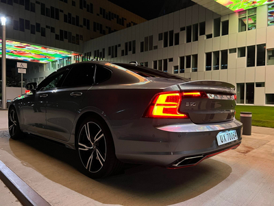 Volvo S90 T8 R 407HK AWD/KROK/NAVI/SKINN/DAB++