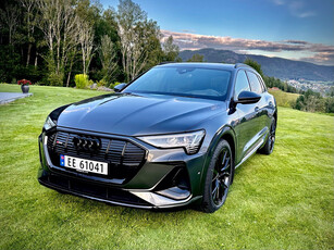 Audi e-tron 55 2xS-Line Matrix Nightv Pano Headup B&O Black TV Hf