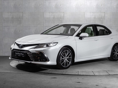 Toyota Camry Hybrid Platinum