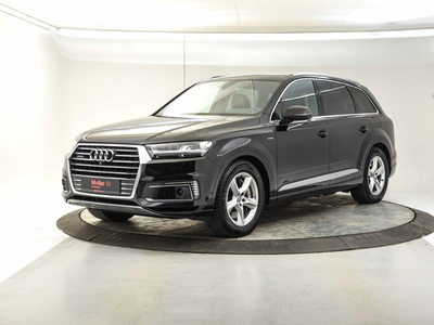 2018 Audi Q7 e-tron quattro 373 hk 5-s