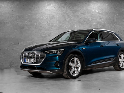 2021 Audi e-tron 50 advanced business/HENGERFESTE/SKINNSETER/RYGGEKAMERA