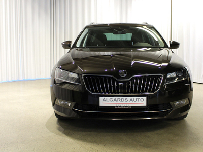 Skoda Superb 2,0 TDI 190hk L&K 4x4 aut SKINN-NAVI-KROK-1 ÅRS GARANTI