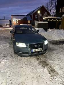 Audi A6 4.2 FSI V8 350HK Q Alt utstyr Facelift Norsk Lav km!