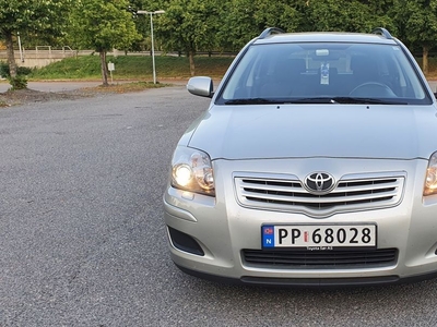 Toyota Avensis AVENSIS 1.6-110