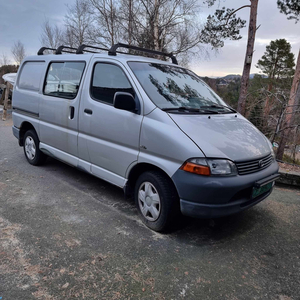 Toyota HiAce HIACE 2.5-102 D