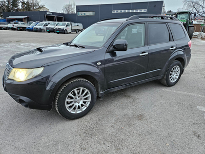 Subaru Forester FORESTER 2.0-147 D AWD