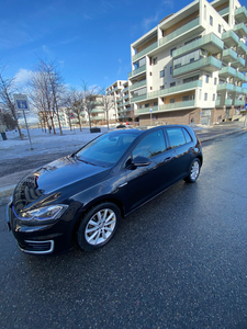 Volkswagen Golf E-GOLF 0KW