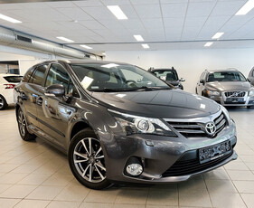 Toyota Avensis 1,8 ADVANCED AUTOMAT HENGERFESTE KLIMA CRUISE NAVI