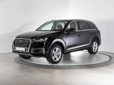 2017 Audi Q7 e-tron quattro 373 hk 5-s