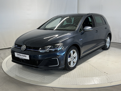 2018 Volkswagen Golf GTE 5d gte. ACC/Delskinn/Webasto/Kam/Carplay/Dab+