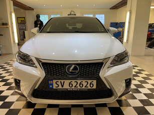 Lexus CT200h 1.8-99