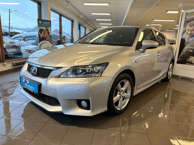 Lexus CT200h F-SPORT HYBRID NAVI RYGE.KAMERA CRUISE AC R-SENSOR 124H