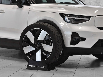 Volvo XC 40 Recharge Plus AWD, H.Feste, Varmepumpe, 20'' ++++