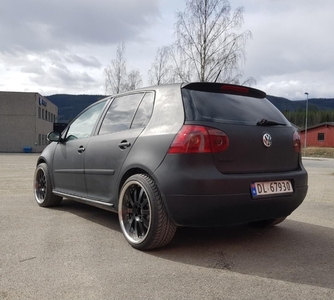 Volkswagen Golf GOLF 1.4-80