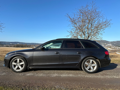 Audi A4 A4 2.0 QUATTRO meget pen bil, lav km, les tekst