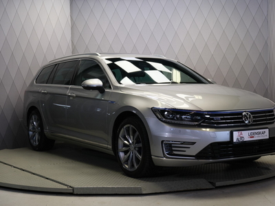 Volkswagen Passat GTE 218HK ACC KEYLESS H.FESTE HIGHLINE NORSK LAV KM+++