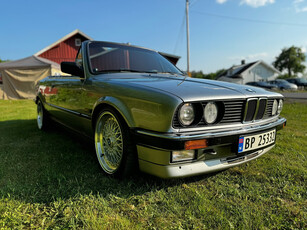 BMW 3-serie E30 325i 2.5-171 Cabriolet