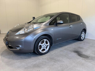 Nissan Leaf 12/12 Batterikapasitet, Rattvarme, Cruise, Ny Service +