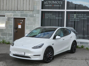 Tesla Model Y PERFORMANC AWD KROK AUTOPIL 21