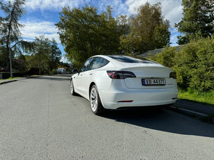 Tesla Model 3 Long Range AWD, Krok, 19’’ sommer og vinter