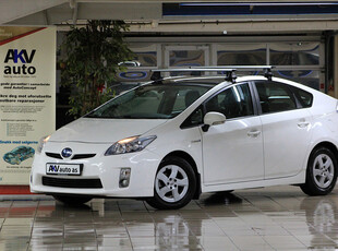 Toyota Prius HYBRID/PREMIUM/SKINN/KAMERA/ACC/PANORAMA/NY EU++!!