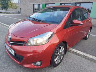 Toyota Yaris 1.4D-90HK*ISOFIX*R KAMERA*GPS*6GIR*NY EU OK TIL10.25