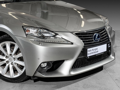 Lexus IS 300h Executive EL.SETER/SKINN/KAMERA/NAVI/KEYLESS