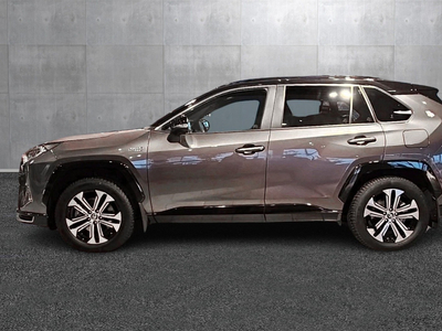 Toyota RAV4 PHEV AWD-i Executive LED - Nøkkelfri - Adaptiv cruise