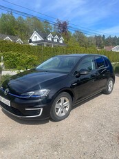 Volkswagen Golf E-GOLF 100KW