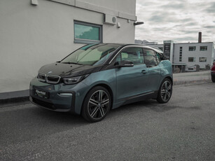 BMW i3 120Ah Charged+ Norsk R-Kamera ACC Navi Klima LED Lav-km