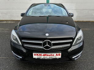 Mercedes-Benz B-Klasse 220 4MATIC/ H-FESTE/EU OK/SERVICE OK/SKIN / NAVI+++++