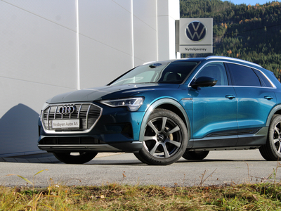 2020 Audi e-tron 55 advanced plus